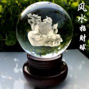 水晶工艺品：日常保养水晶奖杯工艺品要注意